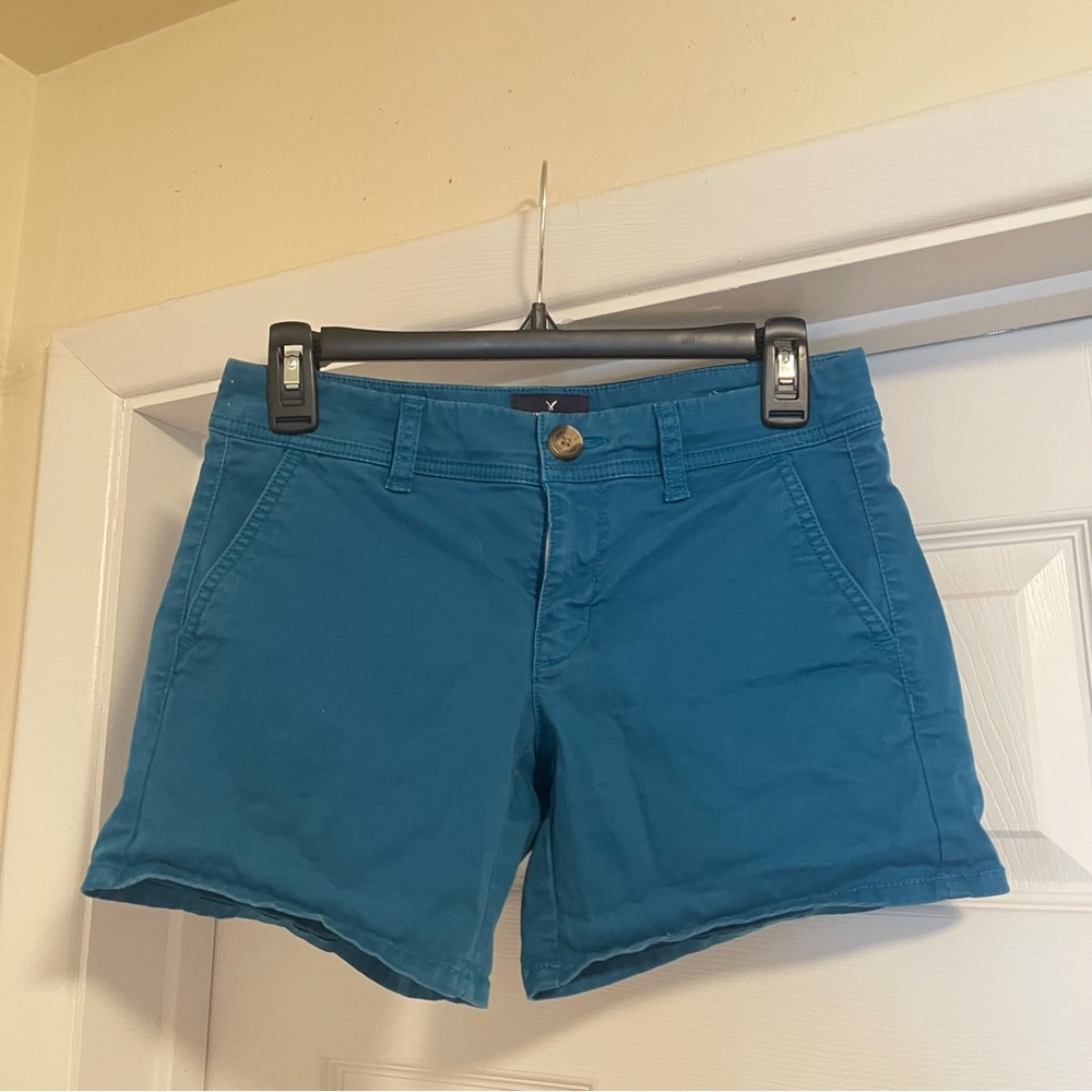 American Eagle Midi Stretch Short Size 2